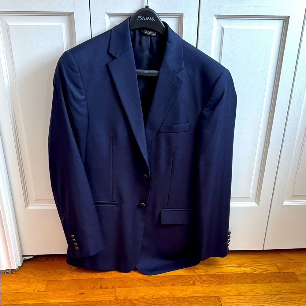 Jos A Bank Navy Men's Blazer Travelers Collection Tailored Fit 39R